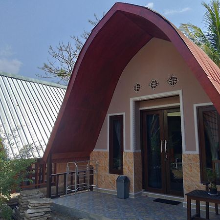 Two One Bungalow 길리메노 외부 사진